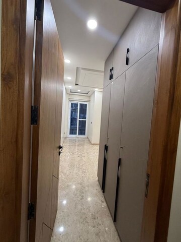 2 BHK Builder Floor – Entrance View at Lajpat Nagar I - for Rent