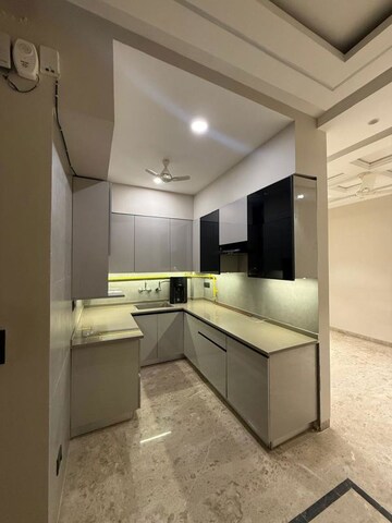 Kitchen in 2 BHK Builder Floor at Lajpat Nagar I – for Rent
