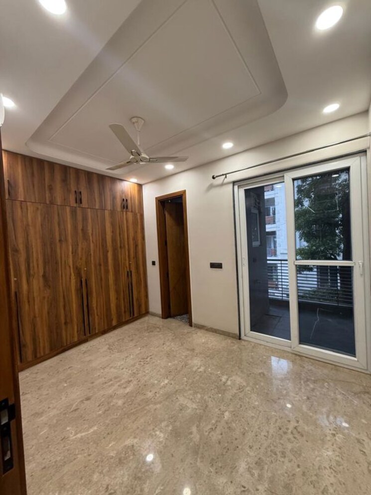 Room, lajpat nagar i 2 Bedroom 900 Sq.Ft. Builder Floor In Lajpat Nagar I Delhi 9919719