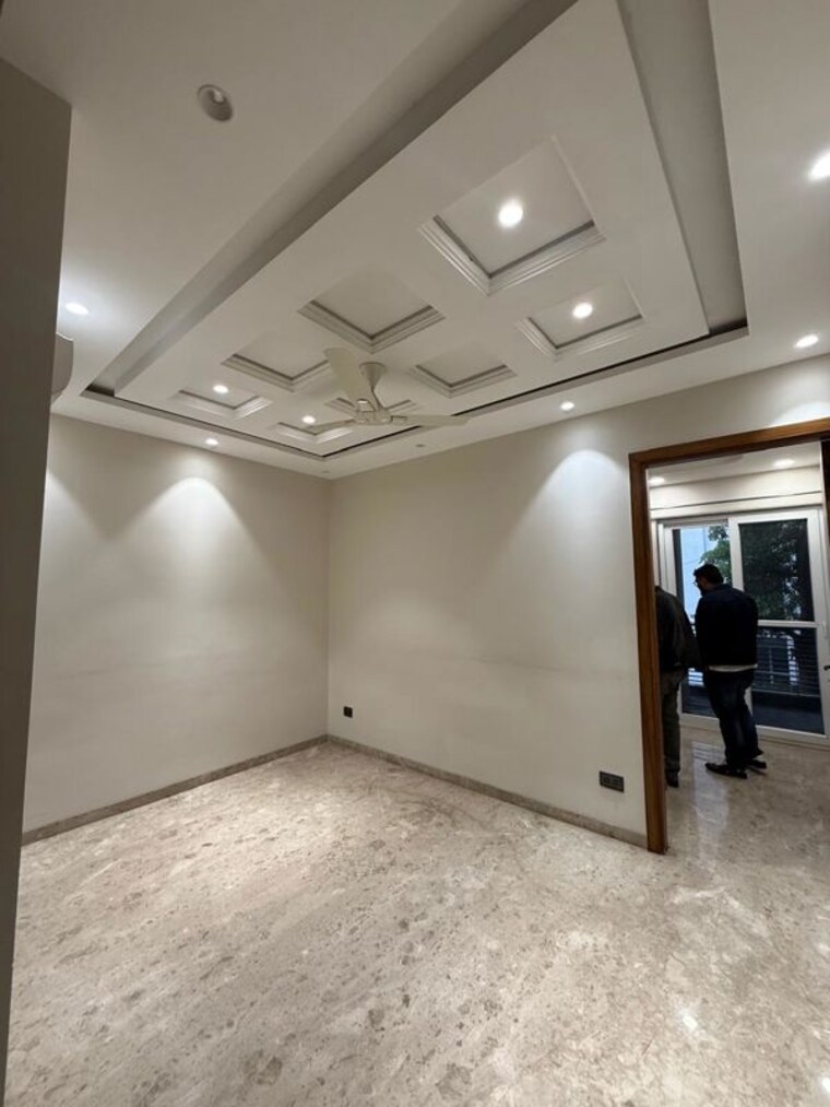 Room, lajpat nagar i 2 Bedroom 900 Sq.Ft. Builder Floor In Lajpat Nagar I Delhi 9919719