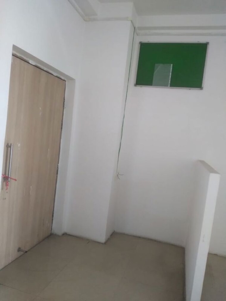 Room, bharti-astra-towers Commercial Office Space 740 Sq.Ft. In New Town Kolkata 9919698