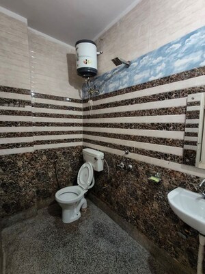 Bathroom in 1 BHK Builder Floor at Neb Sarai – for Rent