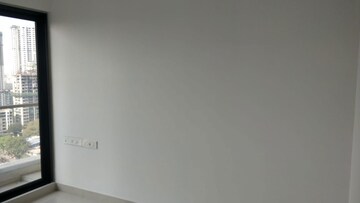 Room in 2 BHK Apartment at Sunteck City Avenue 1, Goregaon West – for Rent