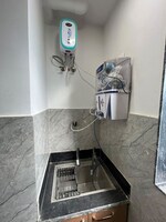 2 BHK + Pooja Room 690 Sq.Ft. Builder Floor in Govindpuram Residency