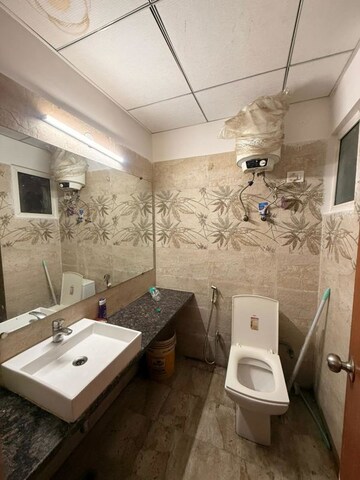 Team Area in 1 BHK Apartment at Paramount Golfforeste, Zeta I Greater Noida – for Rent