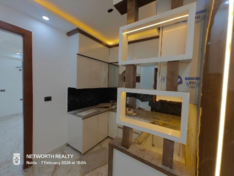 Kitchen, sector 73 3 Bedroom 1425 Sq.Ft. Builder Floor In Sector 73 Noida 9919752