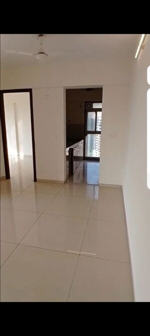 Room in 1 BHK Apartment at Godrej Nest Kandivali, Kandivali East – for Sale