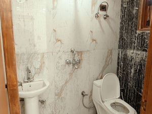 Bathroom in 3 BHK Builder Floor at Sector 73 – for Sale