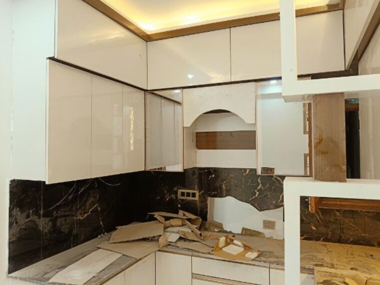 Kitchen, sector 73 3 Bedroom 1400 Sq.Ft. Builder Floor In Sector 73 Noida 9919790
