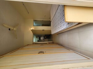 Room in 1 BHK Apartment at Benson Town – for Rent