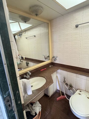 Master Bedroom in 2 BHK Apartment at Happy Valley, Manpada – for Rent