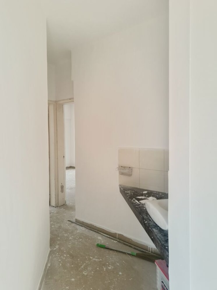 Bathroom, manav-silver-skyscapes 2 Bedroom 1037 Sq.Ft. Apartment In Wakad Pune 9919818