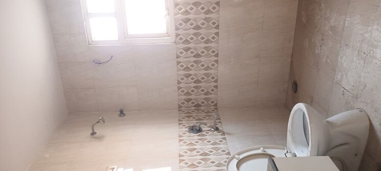Bathroom, oxirich-avenue 3 Bedroom 1761 Sq.Ft. Apartment In Ahinsa Khand 2 Ghaziabad 9919820