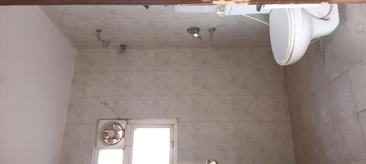 Bathroom, oxirich-avenue 3 Bedroom 1761 Sq.Ft. Apartment In Ahinsa Khand 2 Ghaziabad 9919820