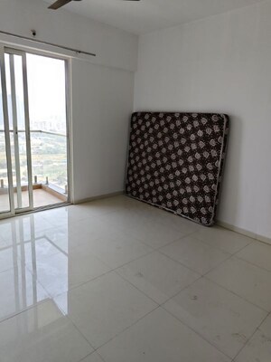 Room in 2 BHK Apartment at Mantra Monarch, Balewadi – for Sale