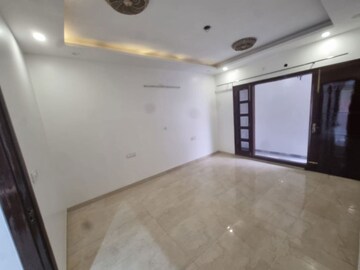 Room in 4 BHK Independent House at Aerocity – for Sale