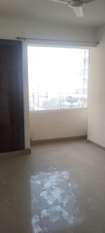 3 BHK Apartment For Rent in Amrapali Heartbeat City, Sector 107