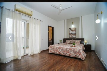 Bedroom in 3.5 BHK Apartment at Spaze Privy, Sector 72 – for Sale