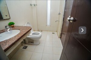 Bathroom in 3.5 BHK Apartment at Spaze Privy, Sector 72 – for Sale