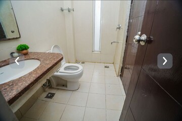 Bathroom in 3.5 BHK Apartment at Spaze Privy, Sector 72 – for Sale