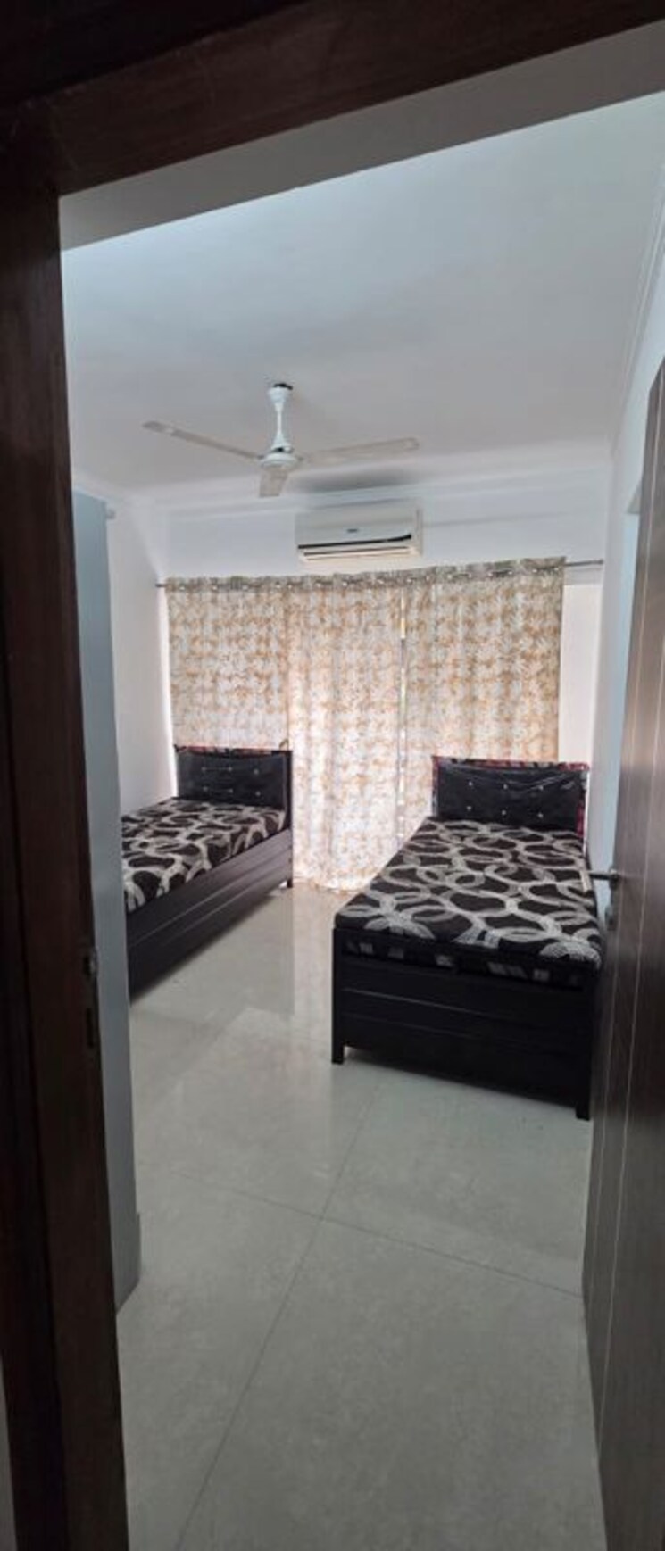 Bedroom, ghatkopar west Pg For Boys & Girls In Ghatkopar West 9919840