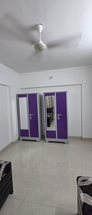 Building Lobby in  Pg at Ghatkopar West – for Rent