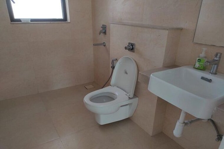 Bathroom, kanakia-spaces-zen-world 3 Bedroom 850 Sq.Ft. Apartment In Kanjurmarg East Mumbai 9919817