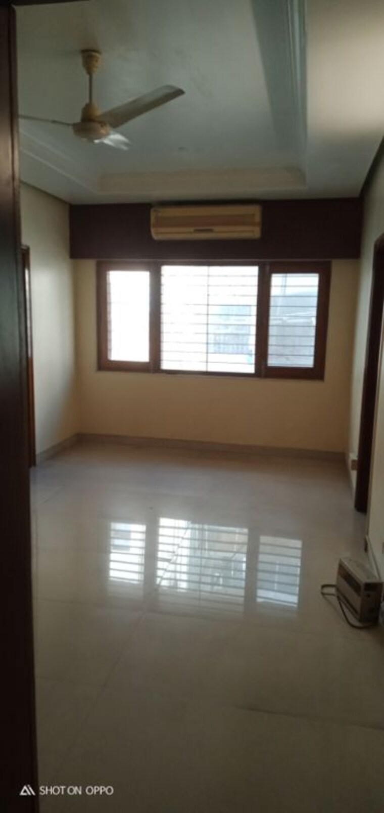 Room, vasant kunj 3.5 Bedroom 2000 Sq.Ft. Apartment In Vasant Kunj Delhi 9919866