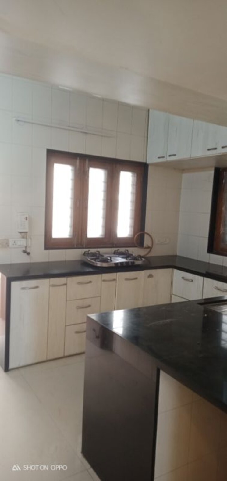 Kitchen, vasant kunj 3.5 Bedroom 2000 Sq.Ft. Apartment In Vasant Kunj Delhi 9919866