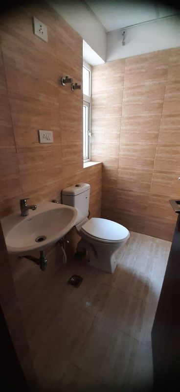 3.5 BHK + Pooja Room Apartment For Sale in BPTP Park Elite Premium