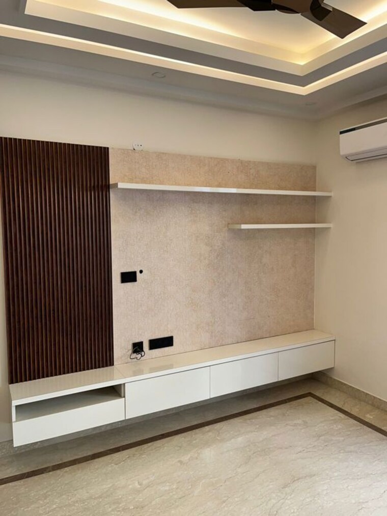 undefined, unitech-south-city-ii 3 Bedroom 1800 Sq.Ft. Builder Floor In Sector 50 Gurgaon 9919888