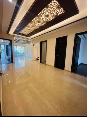 3 BHK Builder Floor For Rent in Unitech South City II, Sector 50