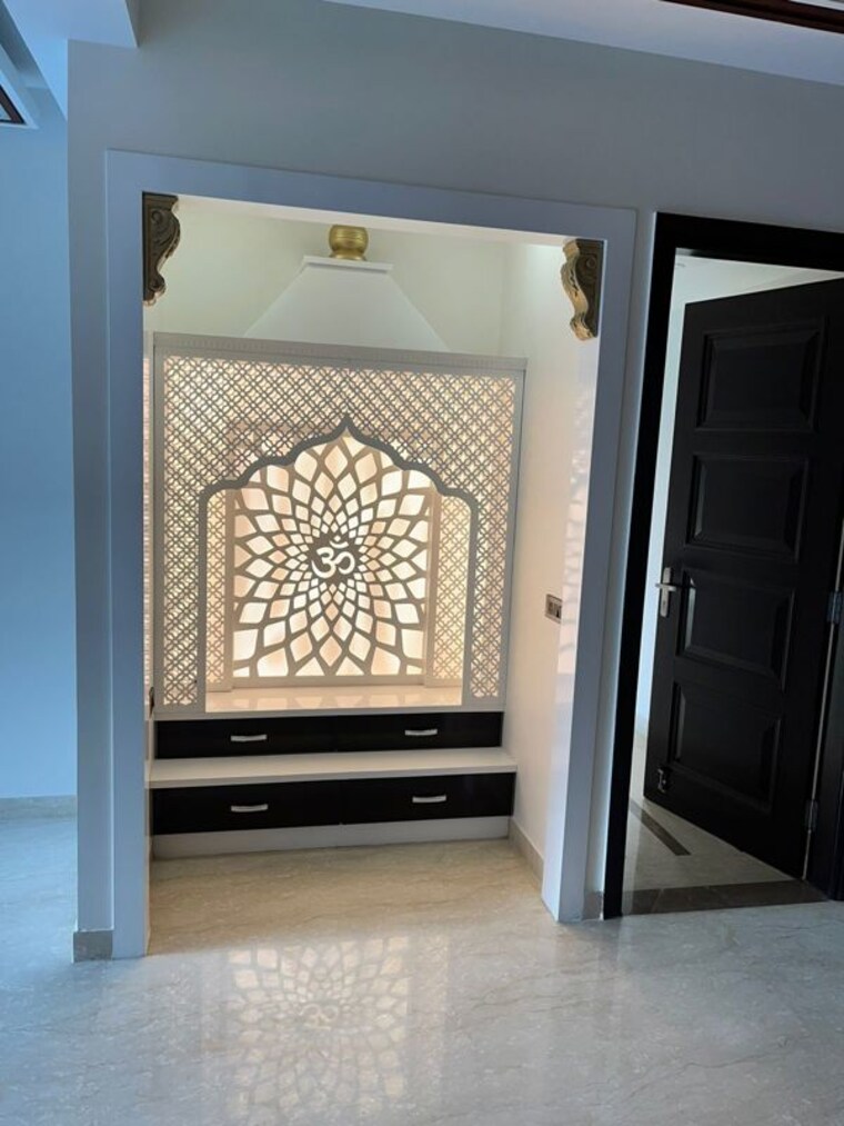 Room, unitech-south-city-ii 3 Bedroom 1800 Sq.Ft. Builder Floor In Sector 50 Gurgaon 9919888