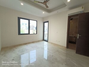 Room in 3 BHK Builder Floor at Greater Kailash ii – for Sale
