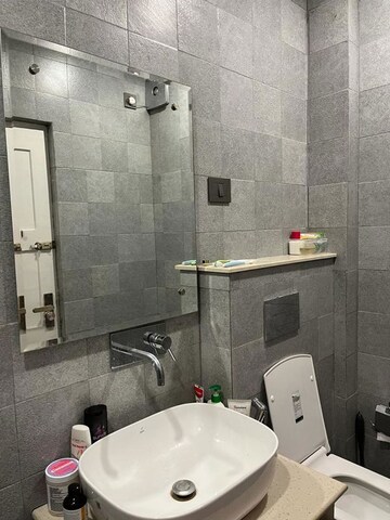 Bathroom in 3 BHK Builder Floor at Unitech South City II, Sector 50 – for Rent