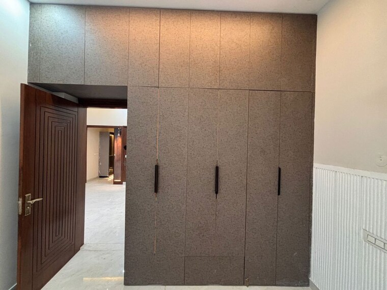 undefined, aerocity 6 Bedroom 2520 Sq.Ft. Independent House In Aerocity Mohali 9919907