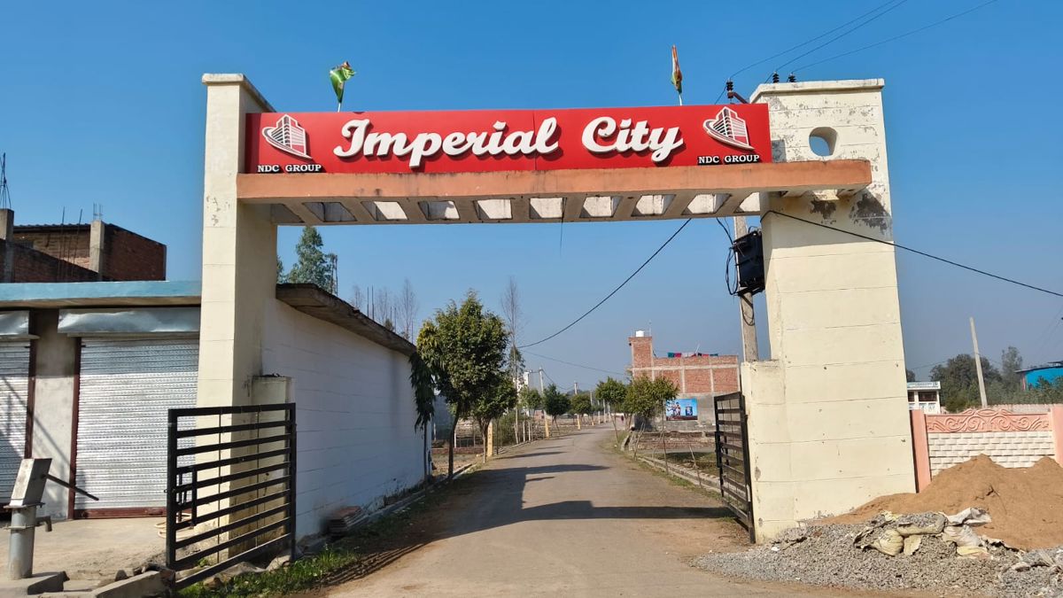 Plot For Sale in Mohanlalganj