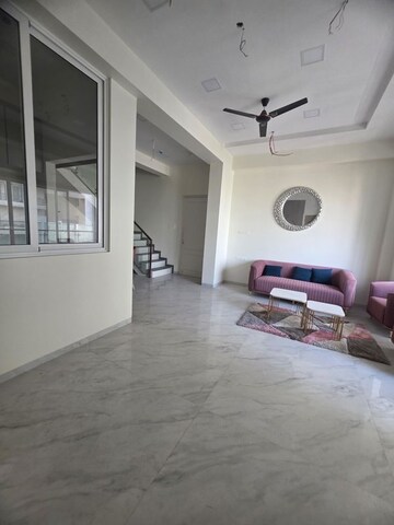 3 BHK Apartment For Sale in Indiabulls Sky Forest, Lower Parel