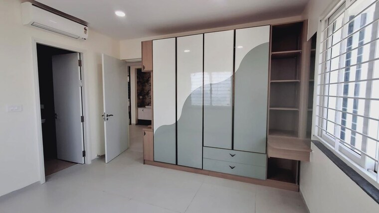 Room, gachibowli 3 Bedroom 2225 Sq.Ft. Apartment In Gachibowli Hyderabad 9919933