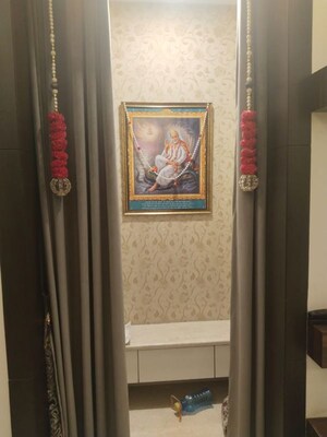 Building Lobby in 3.5 BHK Apartment at Unitech Fresco, Sector 50 – for Rent