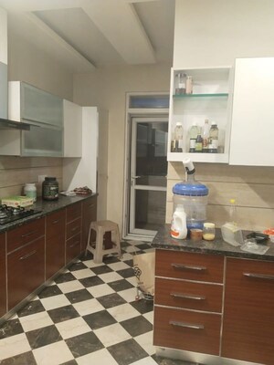 Kitchen in 3.5 BHK Apartment at Unitech Fresco, Sector 50 – for Rent