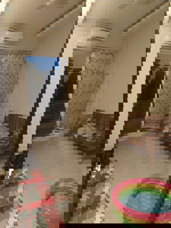 3.5 BHK + Pooja Room,Servant Room 1800 Sq.Ft. Apartment in Unitech Fresco