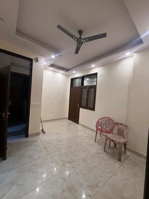 Room in 2 BHK Builder Floor at Kalkaji – for Rent