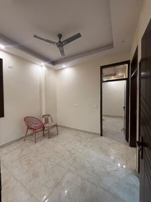 2 BHK Builder Floor For Rent in Kalkaji