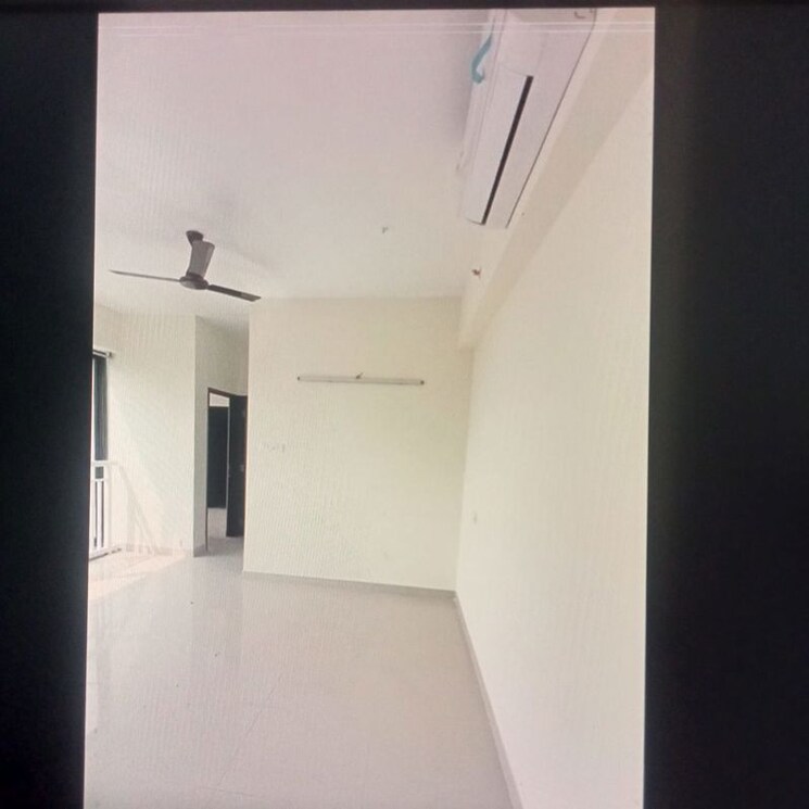 Bathroom, dynamix-divum 2 Bedroom 950 Sq.Ft. Apartment In Malad East Mumbai 9919880