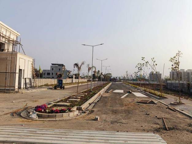 Plot For Sale in Sector 37C