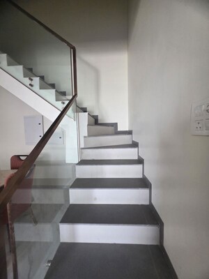 Staircase in 3 BHK Apartment at Indiabulls Sky Forest, Lower Parel – for Sale