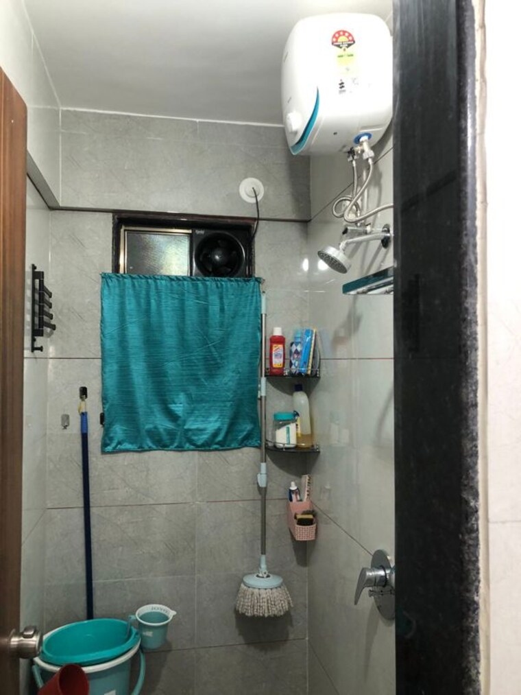 Bathroom, bhumkar nagar 1 Bedroom 510 Sq.Ft. Apartment In Bhumkar Nagar Pune 9919957