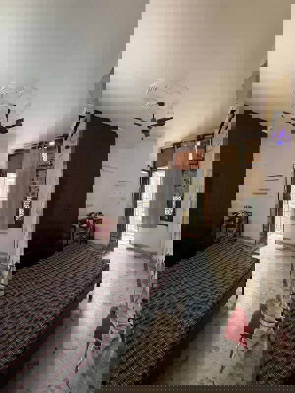 1 BHK Builder Floor For Rent in Kalkaji