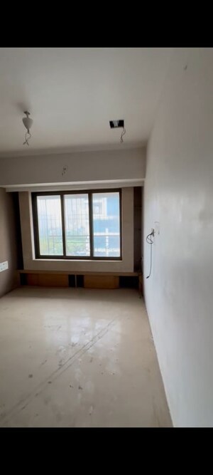 Room in 3 BHK Apartment at Atul Blue Orbit, Malad West – for Sale